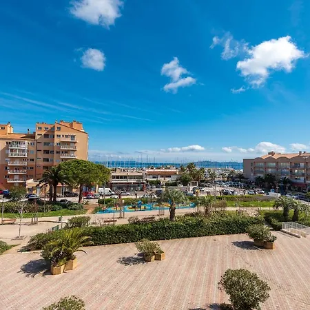 Marina, De Parel Aan De Cote D'azur Lägenhet Hyères